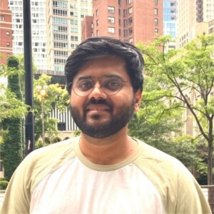 Color headshot of Shakti Kothari